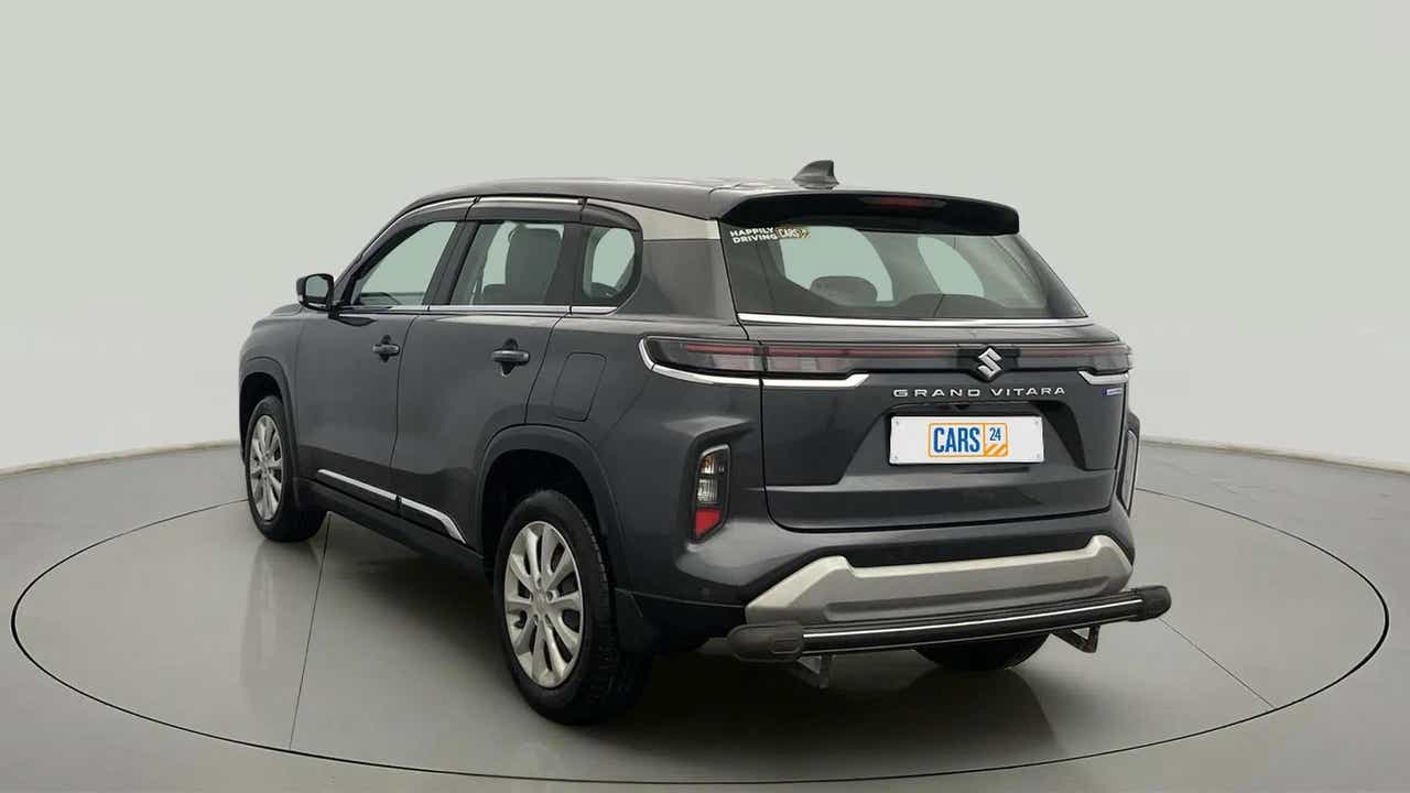 Rear three-quarter of a Maruti Suzuki Grand Vitara