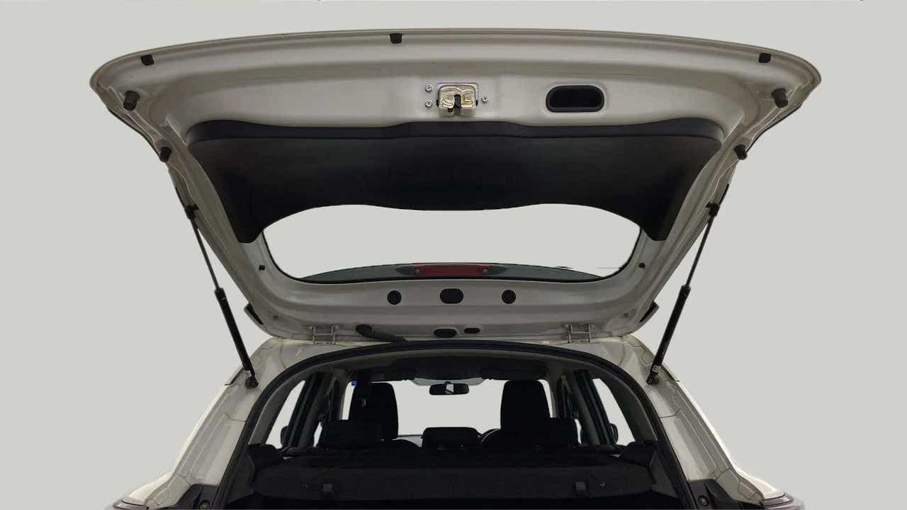 Boot open view of a Maruti Suzuki Grand Vitara