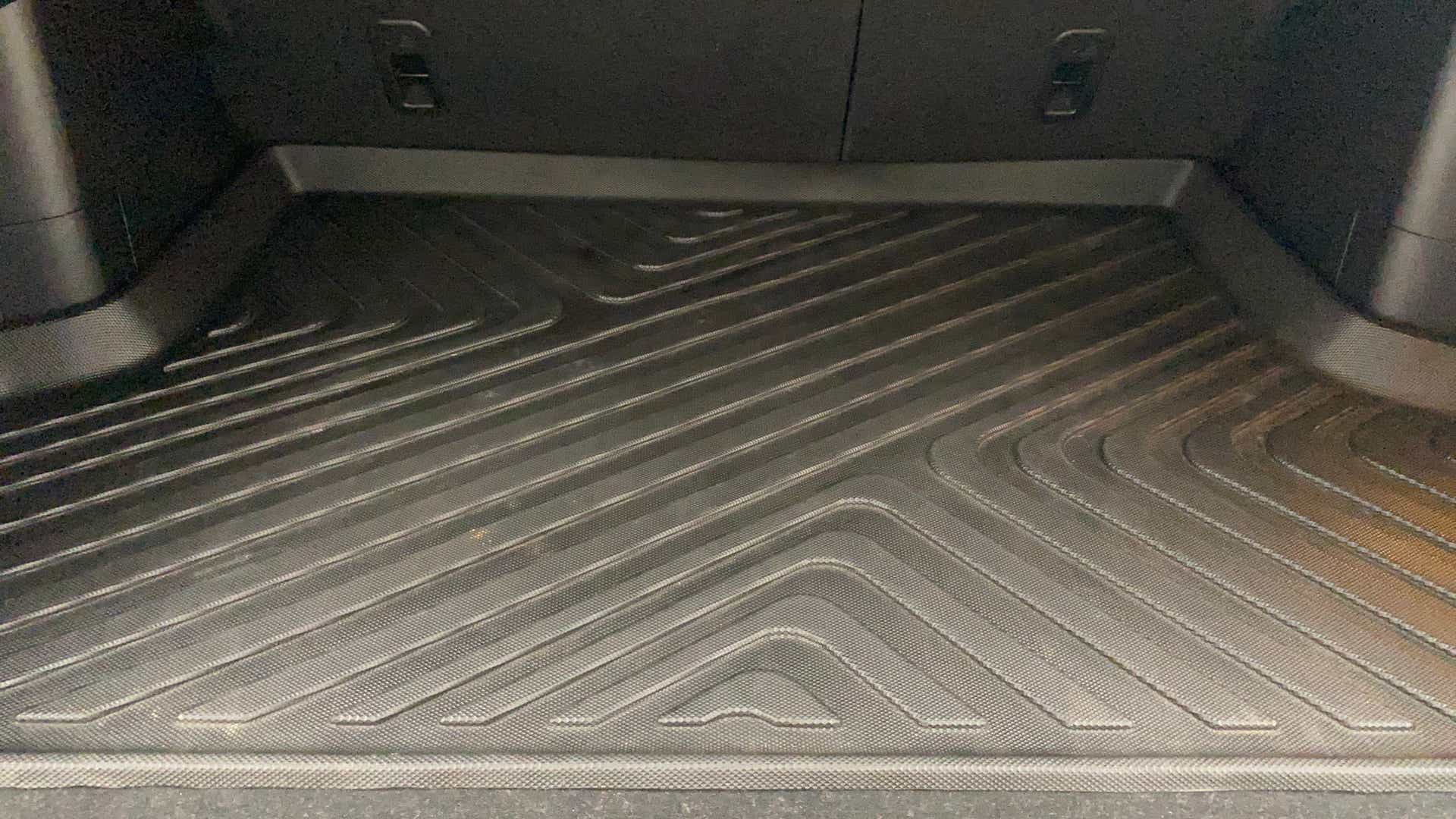 Boot mat area of a Maruti Suzuki Grand Vitara