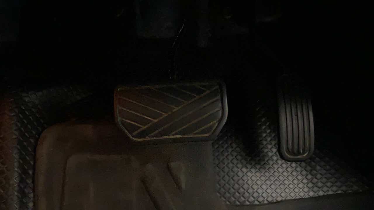 Foot pedals of a Maruti Suzuki Grand Vitara