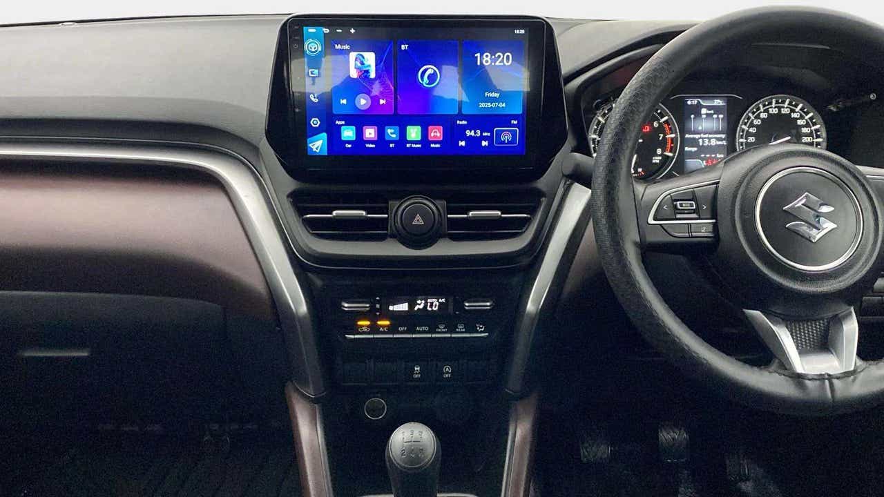 Interior dashboard of a Maruti Suzuki Grand Vitara