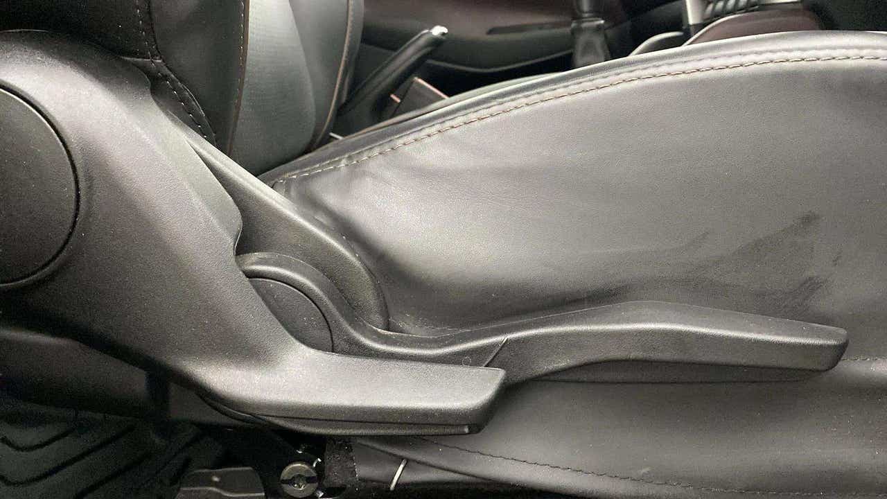 Close-up of seat adjustment lever of a Maruti Suzuki Grand Vitara