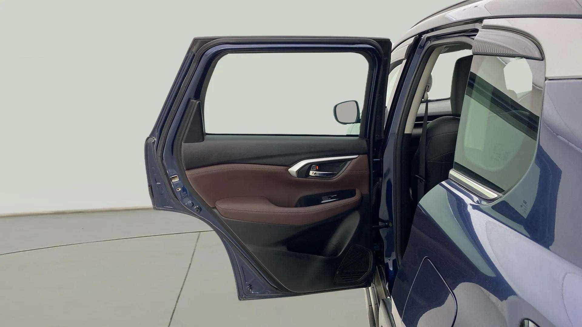 Rear door interior of a Maruti Suzuki Grand Vitara