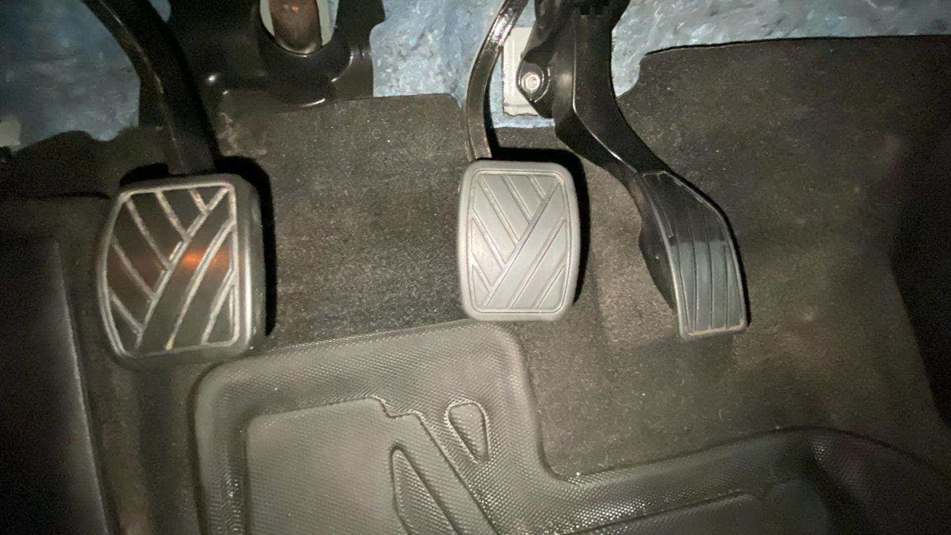 Foot pedal area of a Maruti Suzuki Grand Vitara