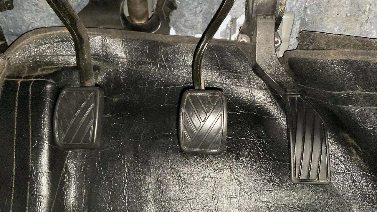 Footwell with pedals of a Maruti Suzuki Grand Vitara