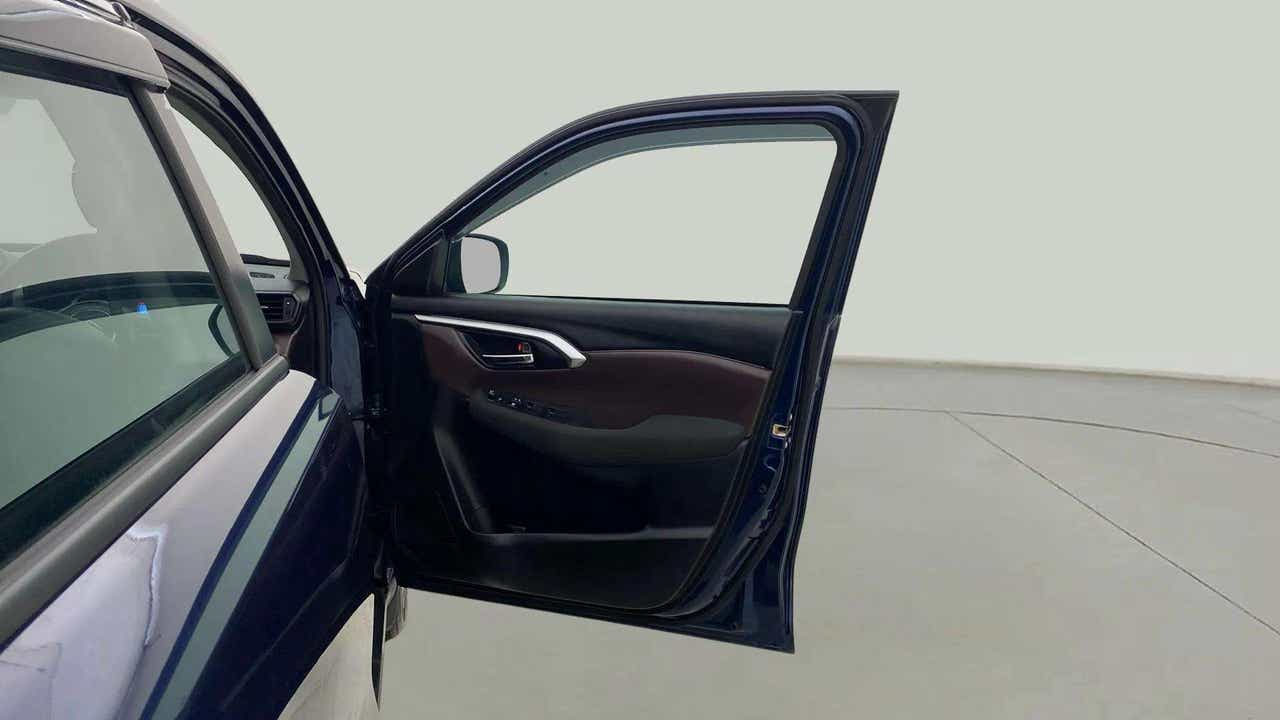 Front door interior of a Maruti Suzuki Grand Vitara