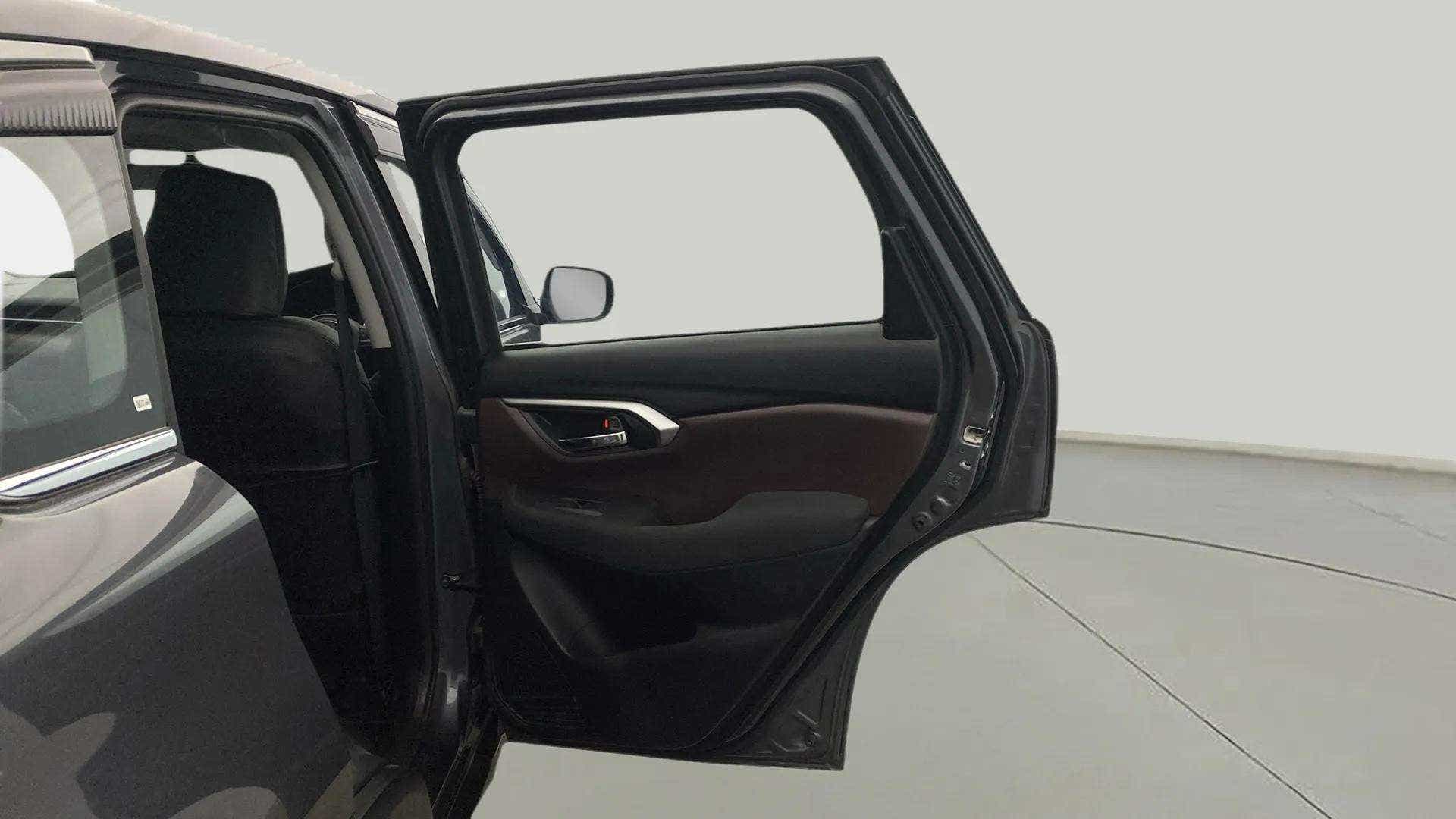 Rear door interior of a Maruti Suzuki Grand Vitara