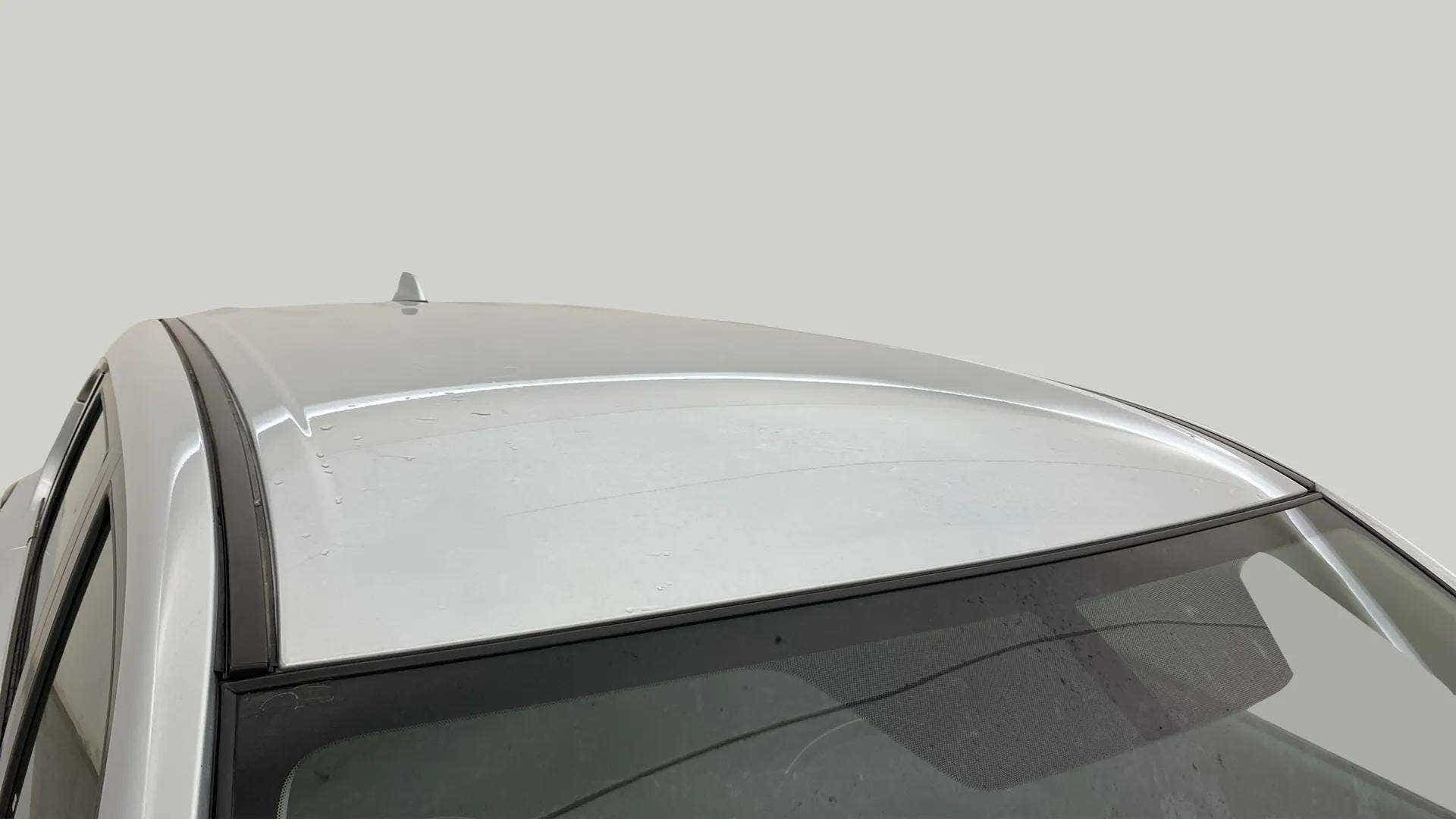 Roof view of a Maruti Suzuki Grand Vitara