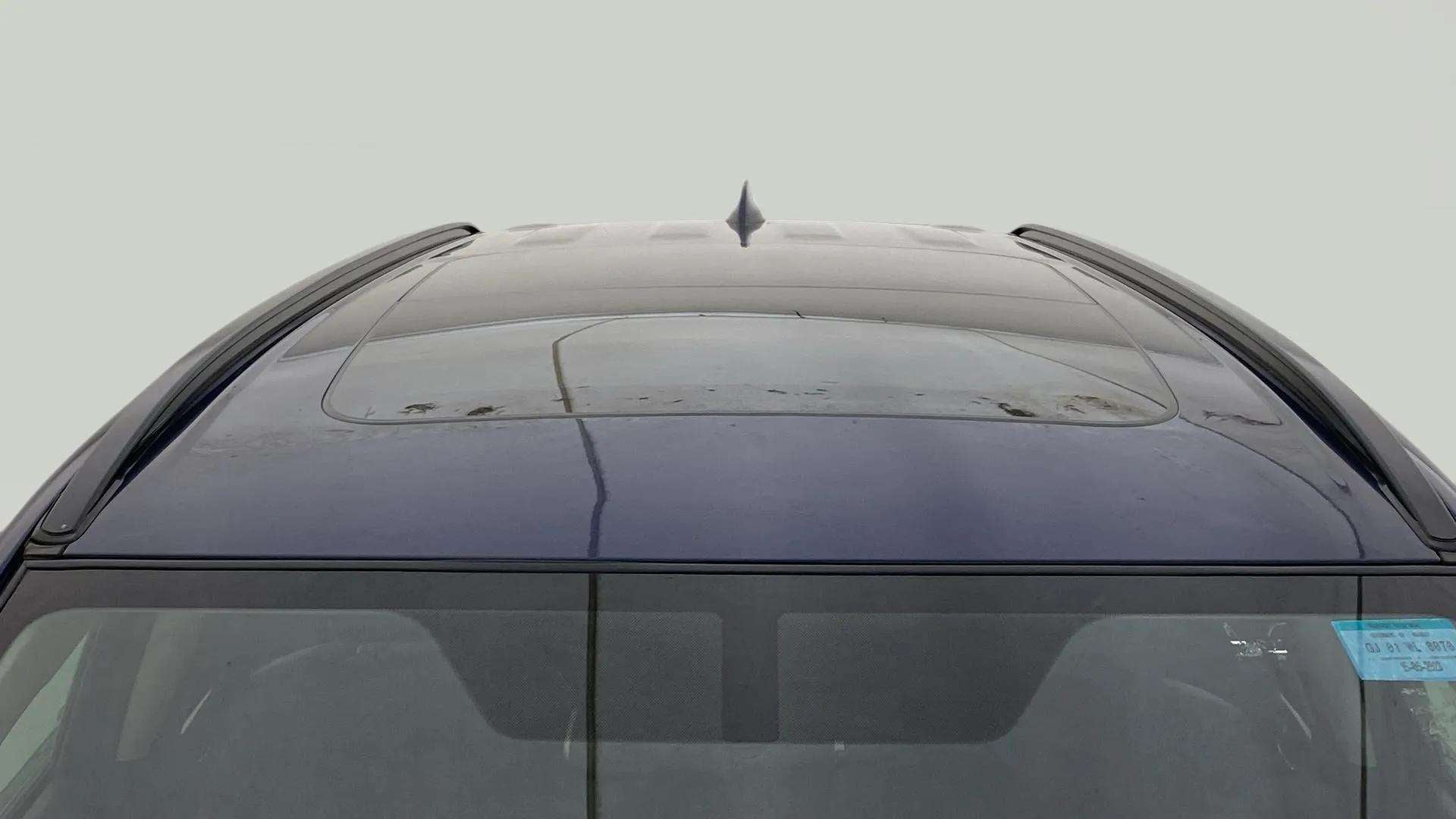 Sunroof and roof rails view of a Maruti Suzuki Grand Vitara
