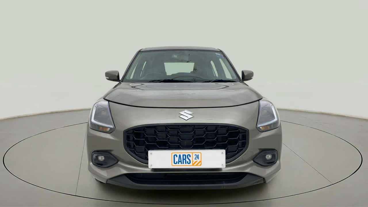 Front view of a Maruti Suzuki Swift