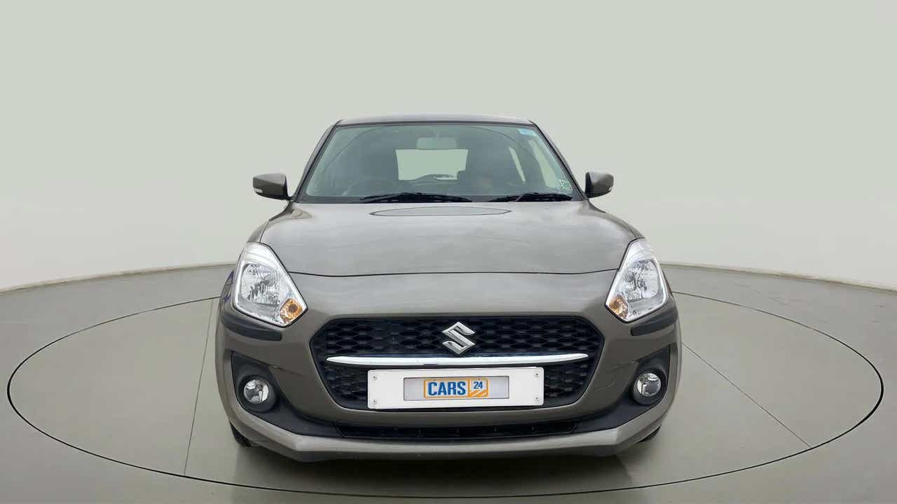 Front view of a Maruti Suzuki Swift 2021 - 2023
