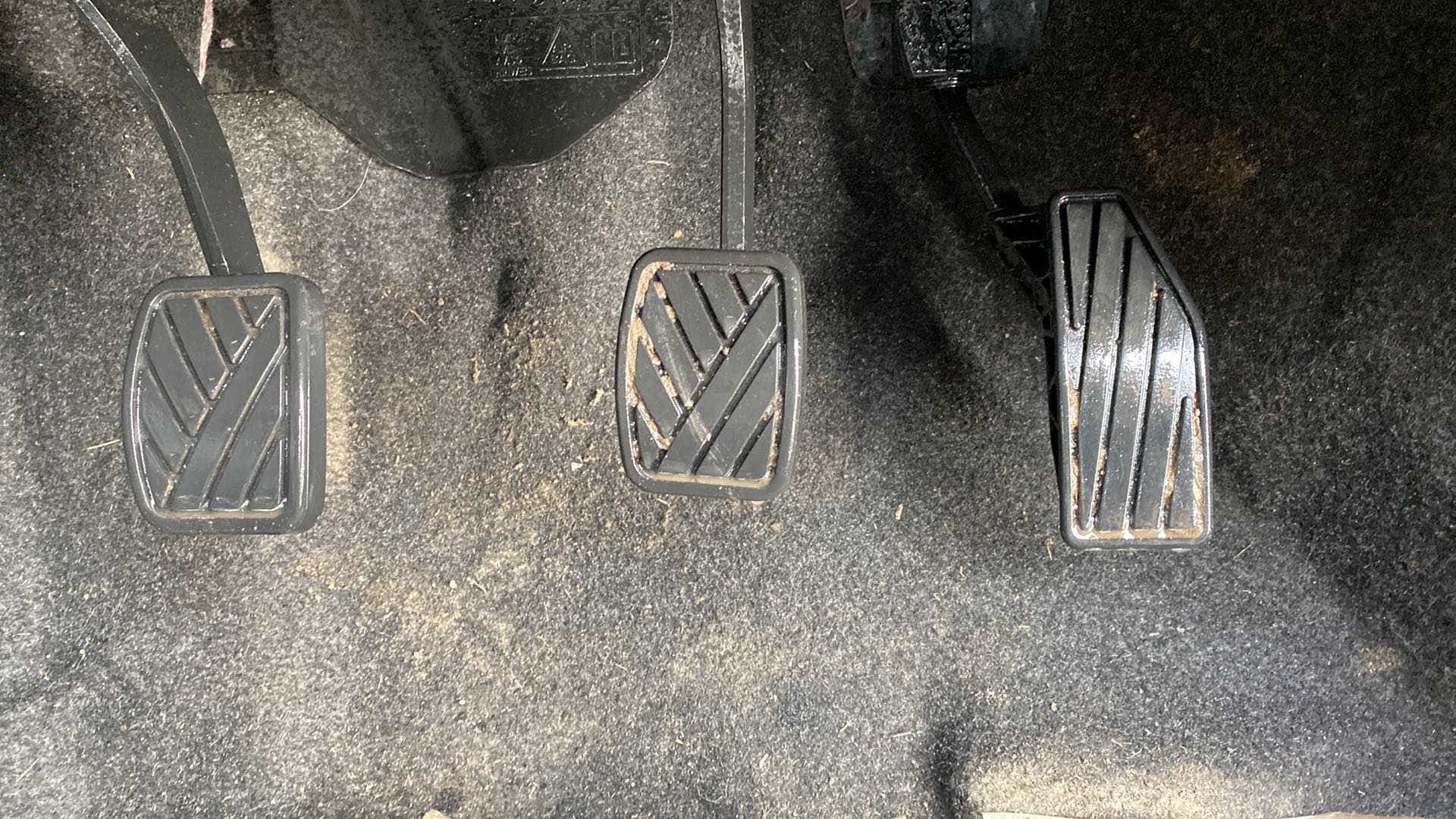 Foot pedal area of a Maruti Suzuki Swift 2021 - 2023