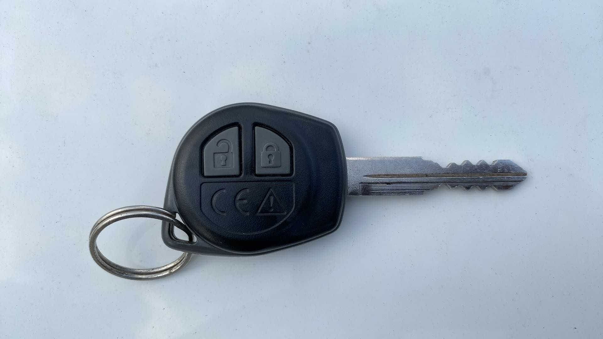 Car key fob of a Maruti Suzuki Swift 2021 - 2023