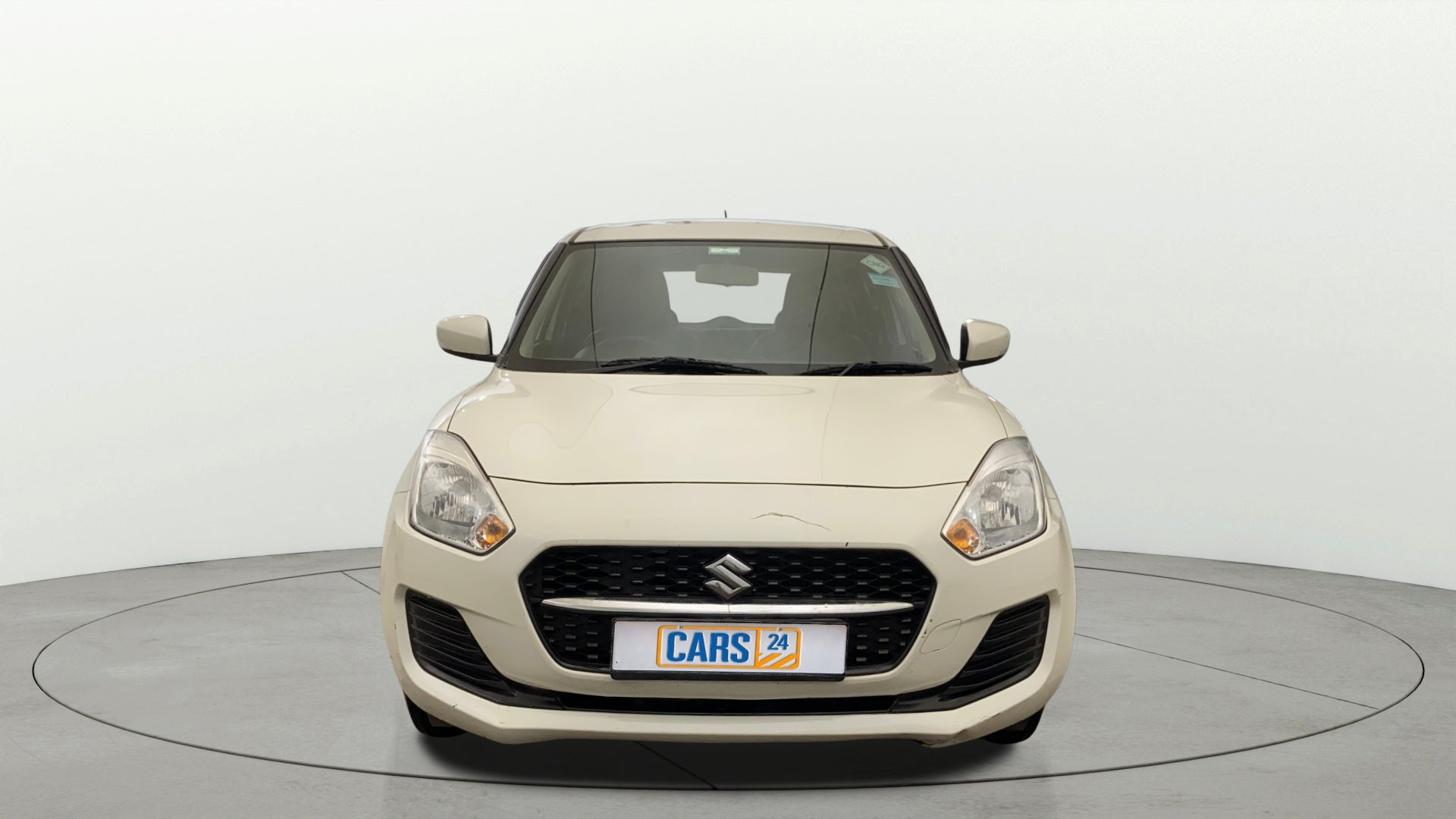 Front view of a Maruti Suzuki Swift