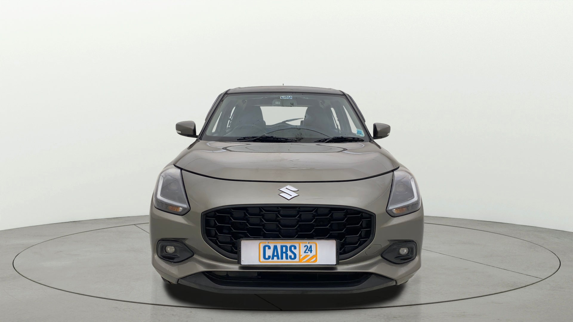 Front view of a Maruti Suzuki Swift