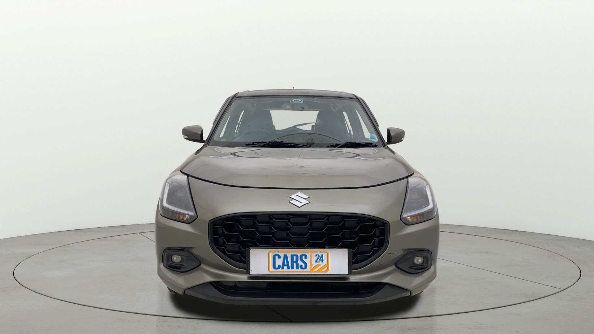 Front view of a Maruti Suzuki Swift