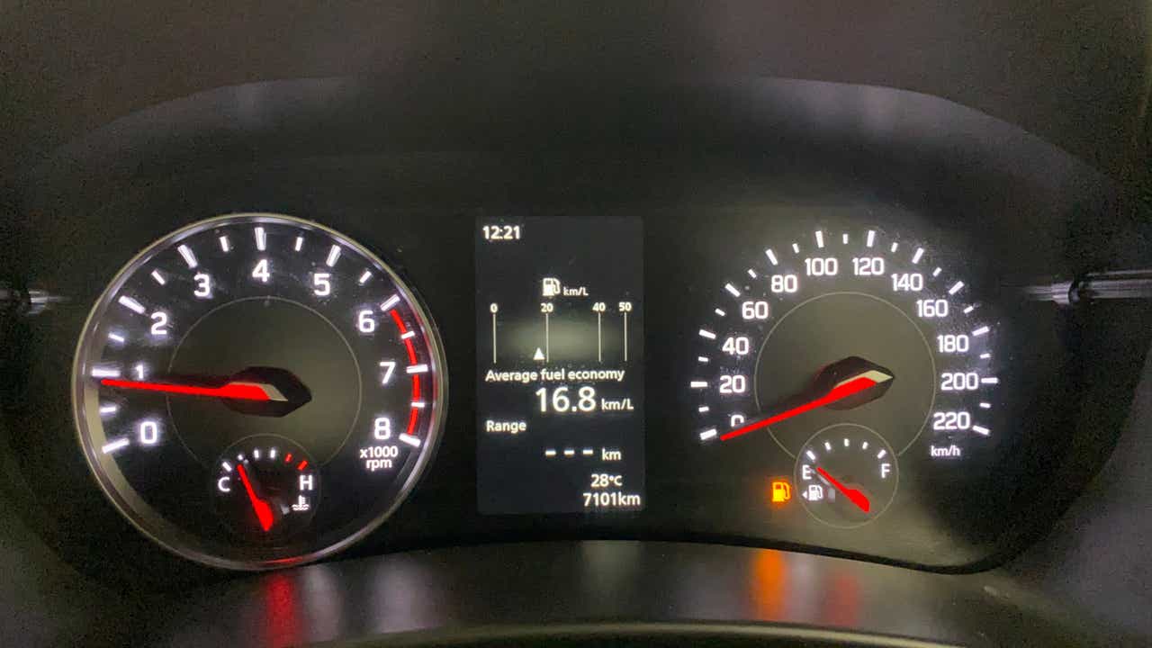 Instrument cluster of a Maruti Suzuki Swift