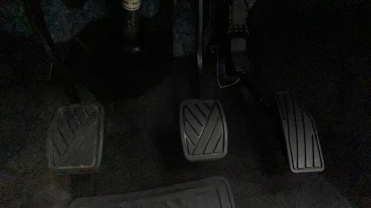 Footwell pedals of a Maruti Suzuki Swift 2021 - 2023