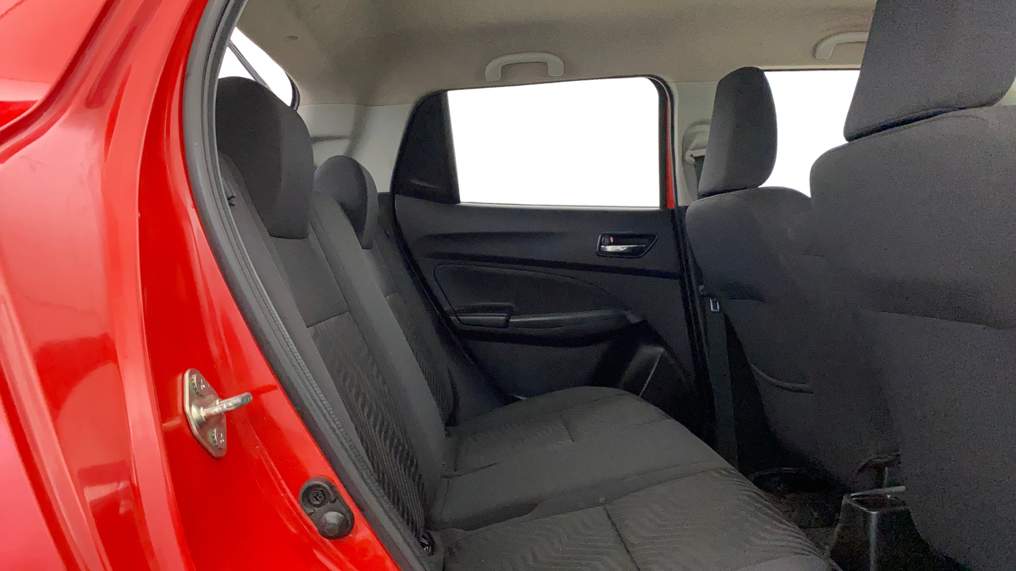 Rear seat view of a maruti suzuki swift 2021 - 2023