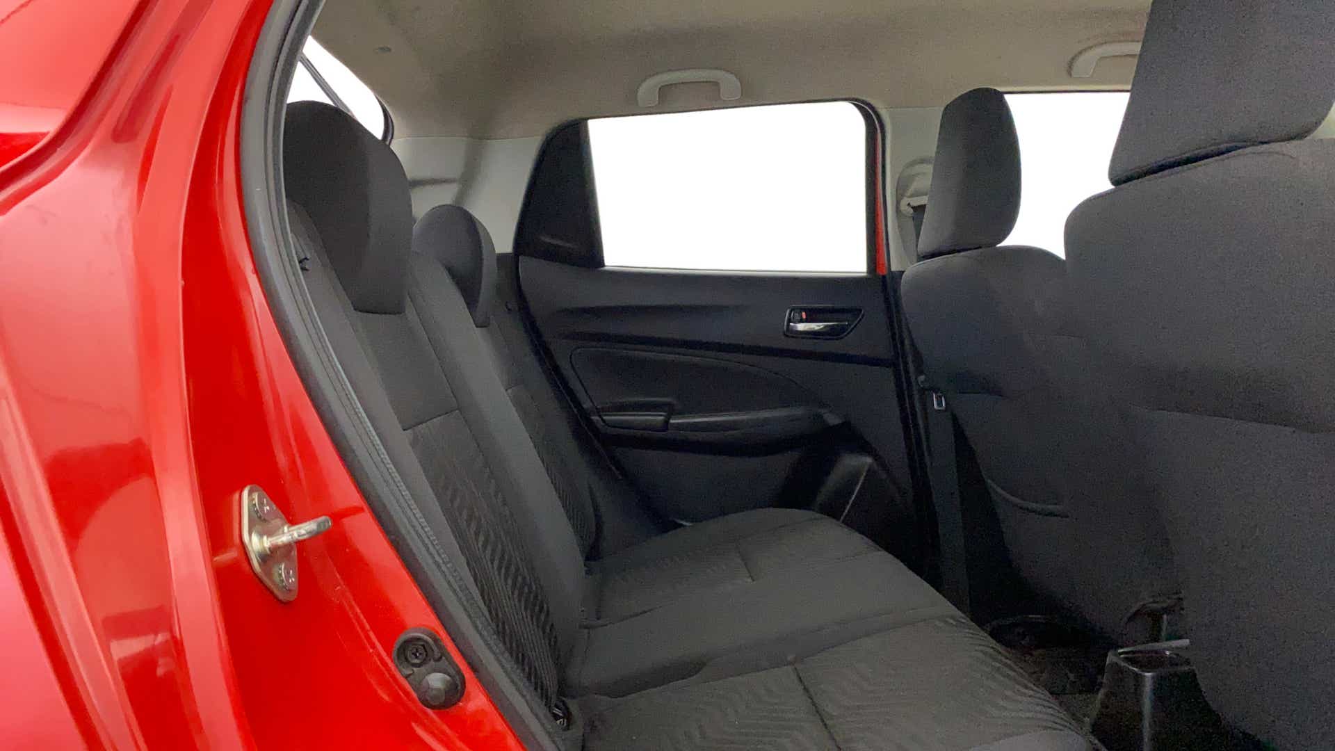 Rear seat view of a maruti suzuki swift 2021 - 2023