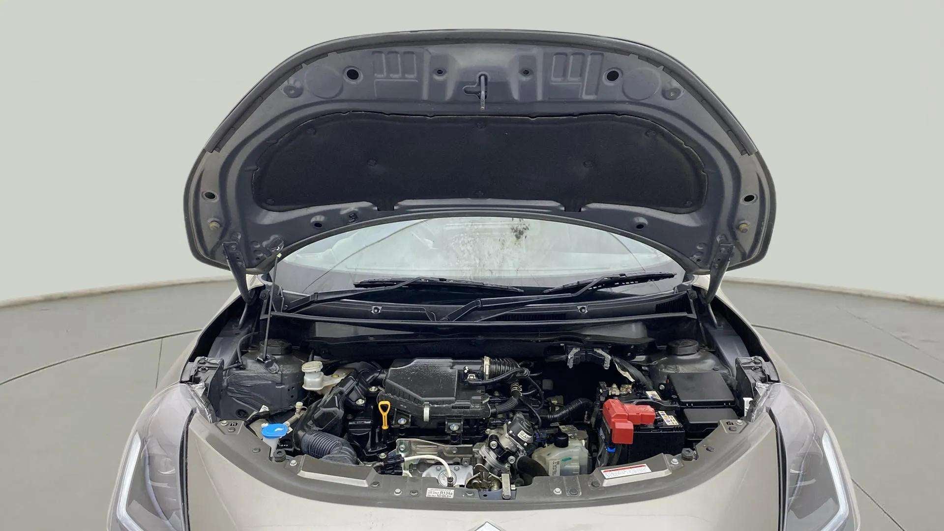 Engine bay view of a Maruti Suzuki Swift