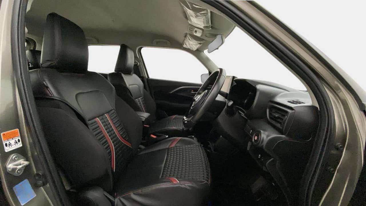 Front interior view of a Maruti Suzuki Swift