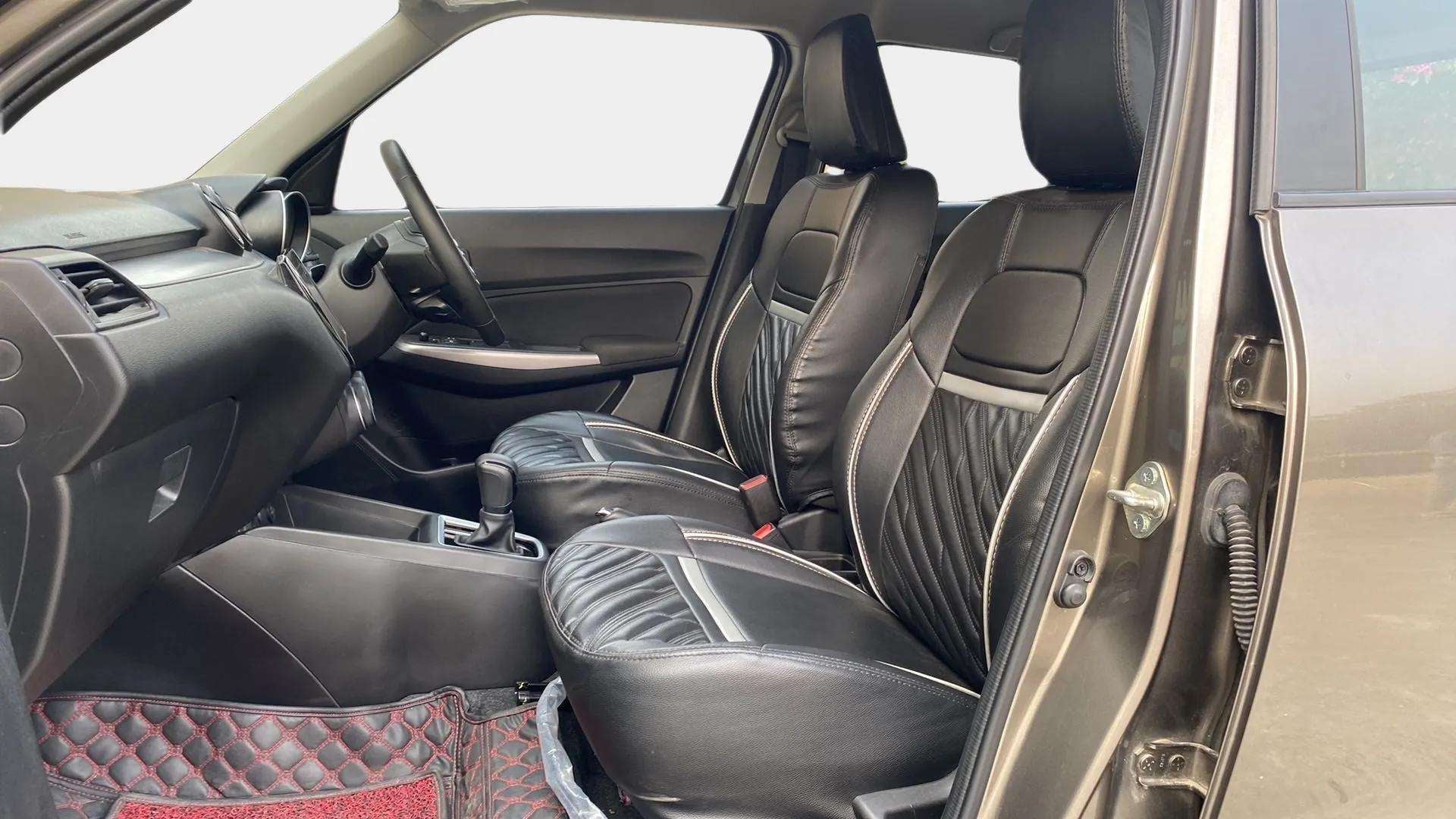 Front interior view of a Maruti Suzuki Swift 2021 - 2023