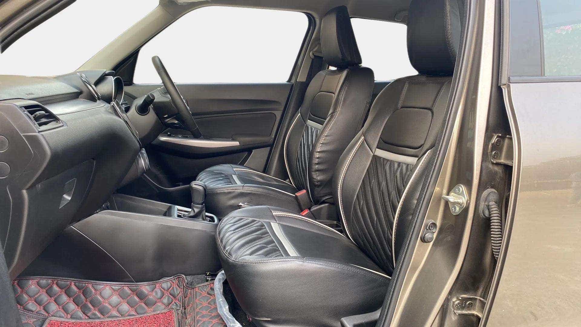 Front interior view of a Maruti Suzuki Swift 2021 - 2023