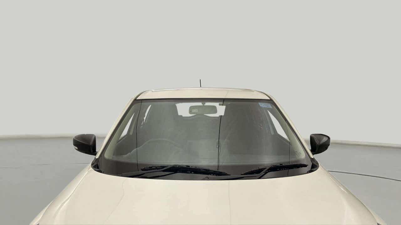 Front view of a Maruti Suzuki Swift