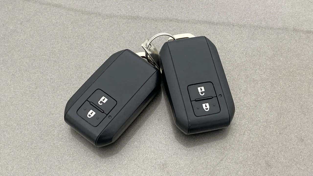 Car key fobs of a Maruti Suzuki Swift