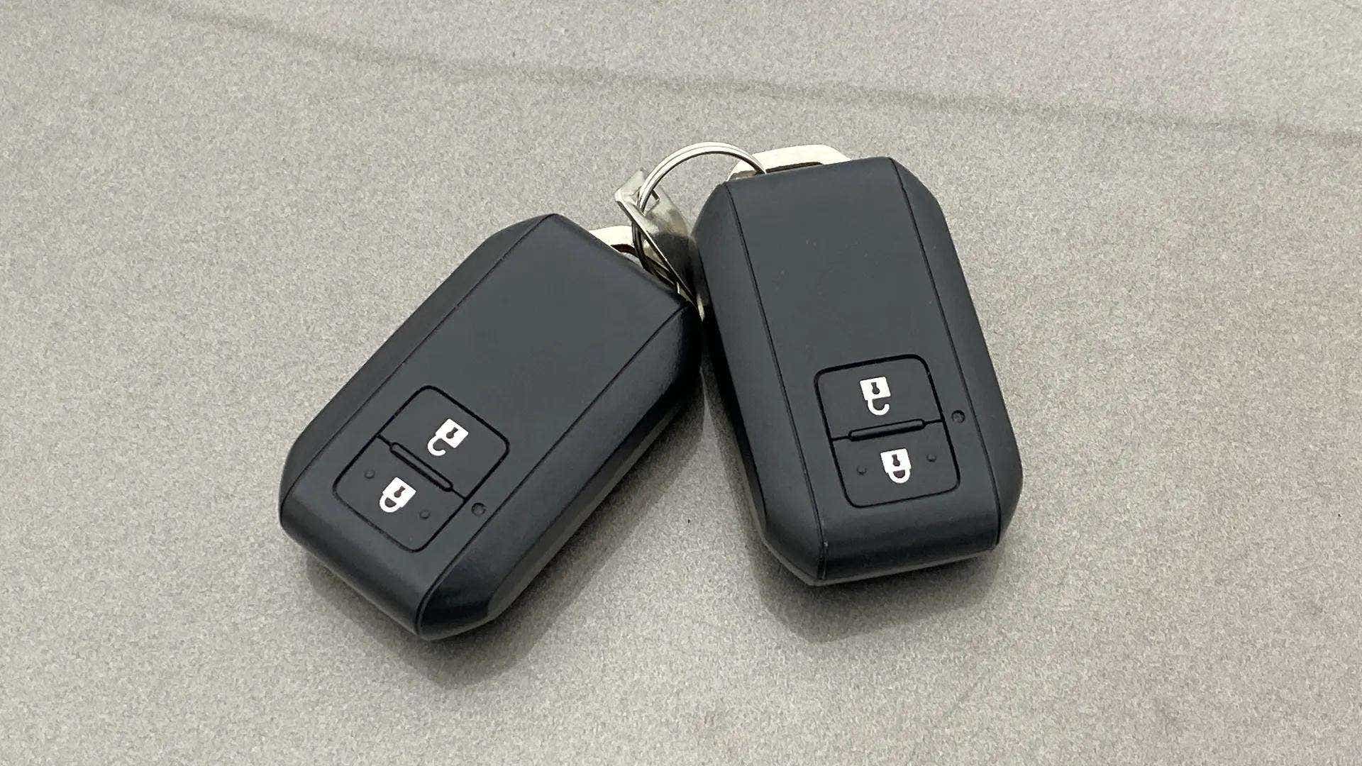 Car key fobs of a Maruti Suzuki Swift