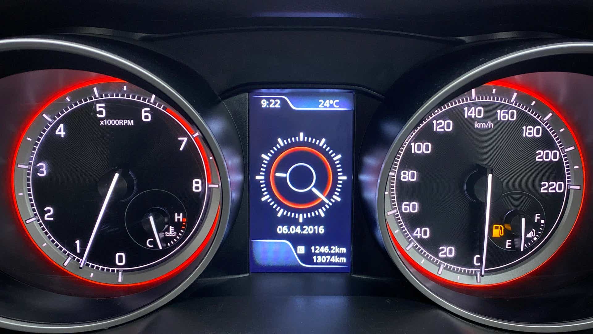Instrument cluster of a Maruti Suzuki Swift 2021 - 2023