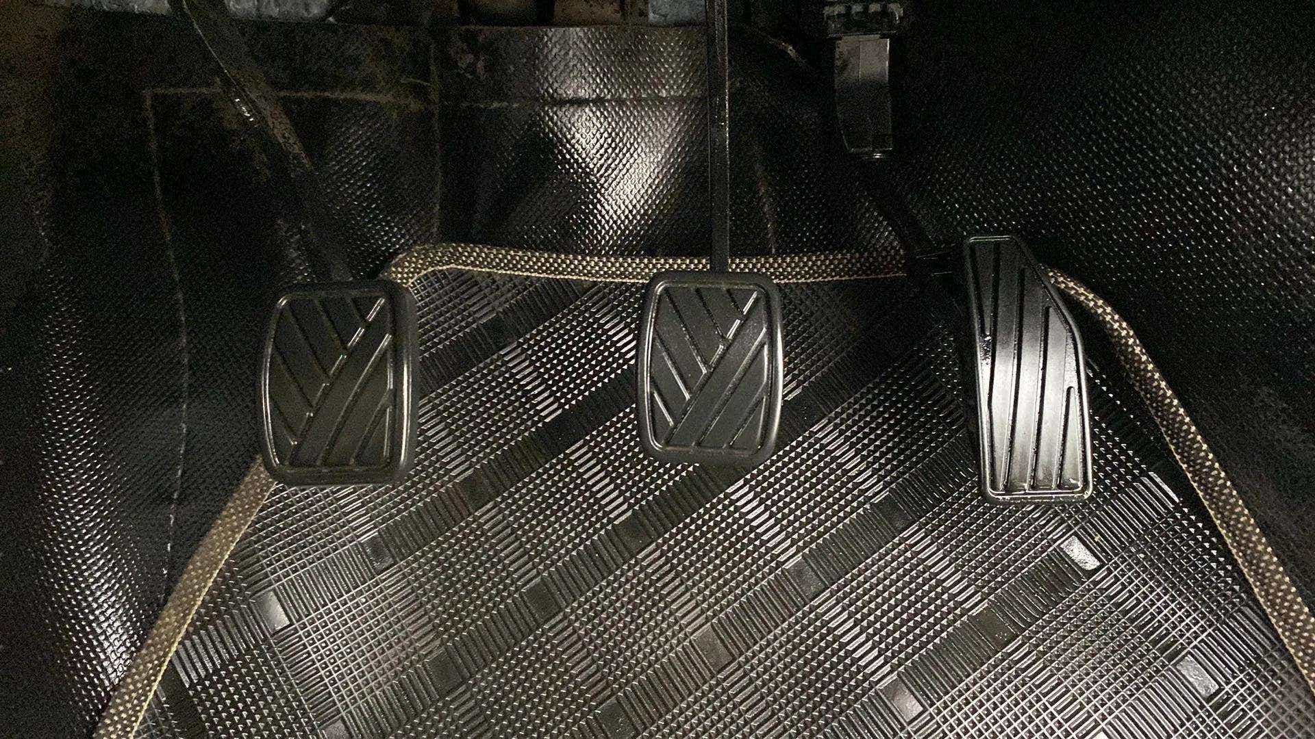 Foot pedals of a Maruti Suzuki Swift 2021 - 2023