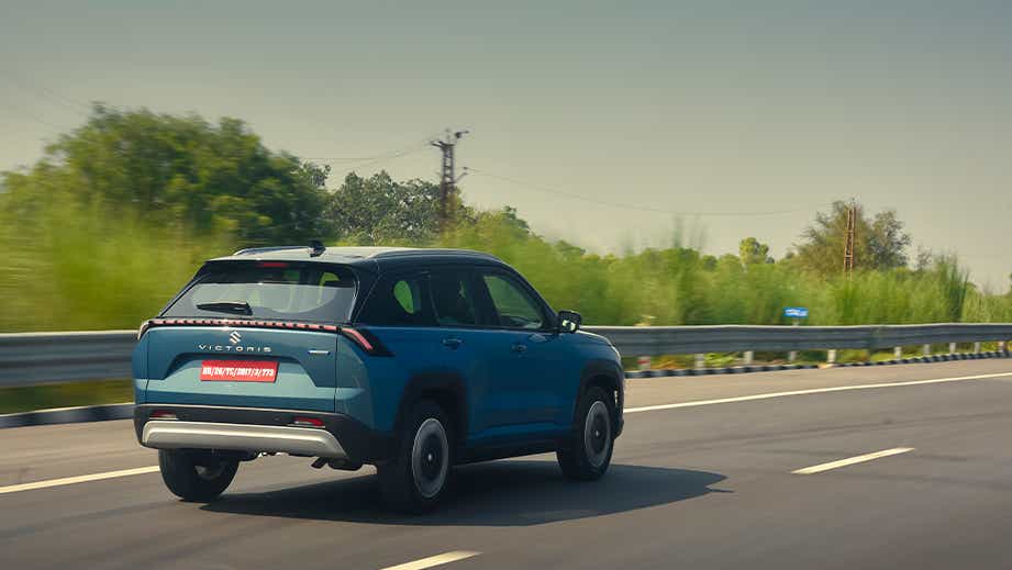 Rear Right Side View