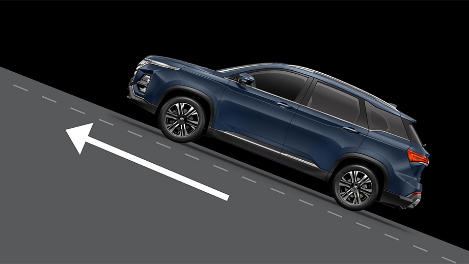 Side view of a cleadon blue MG Hector Facelift on a slope