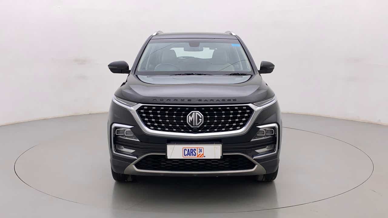 Front view of a MG Hector