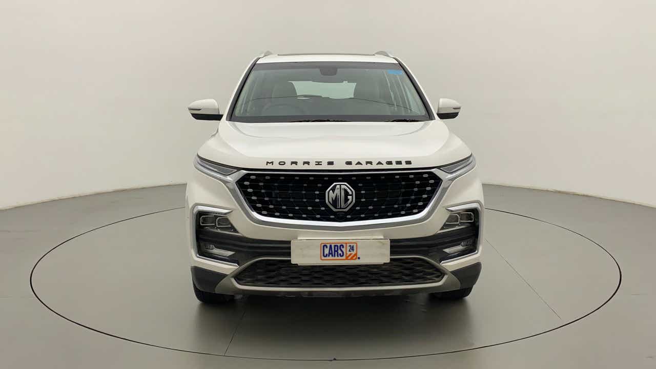 Front view of a MG Hector