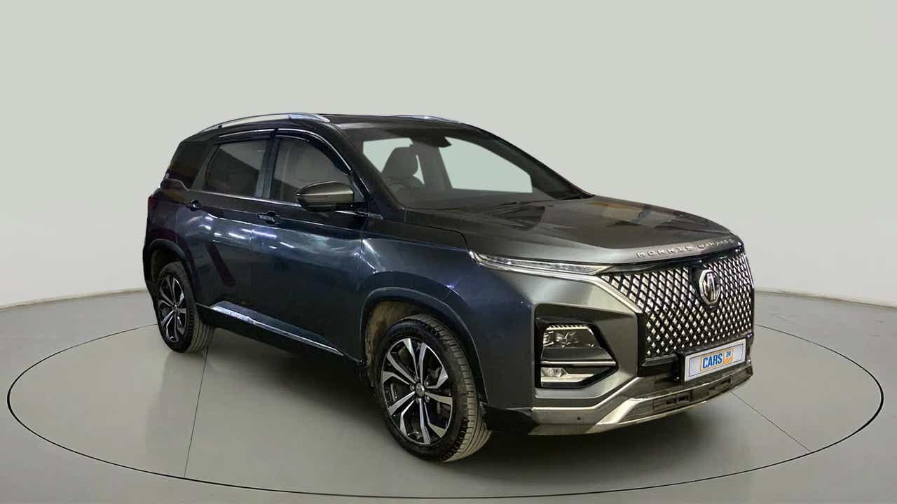 Front three-quarter view of a mg hector