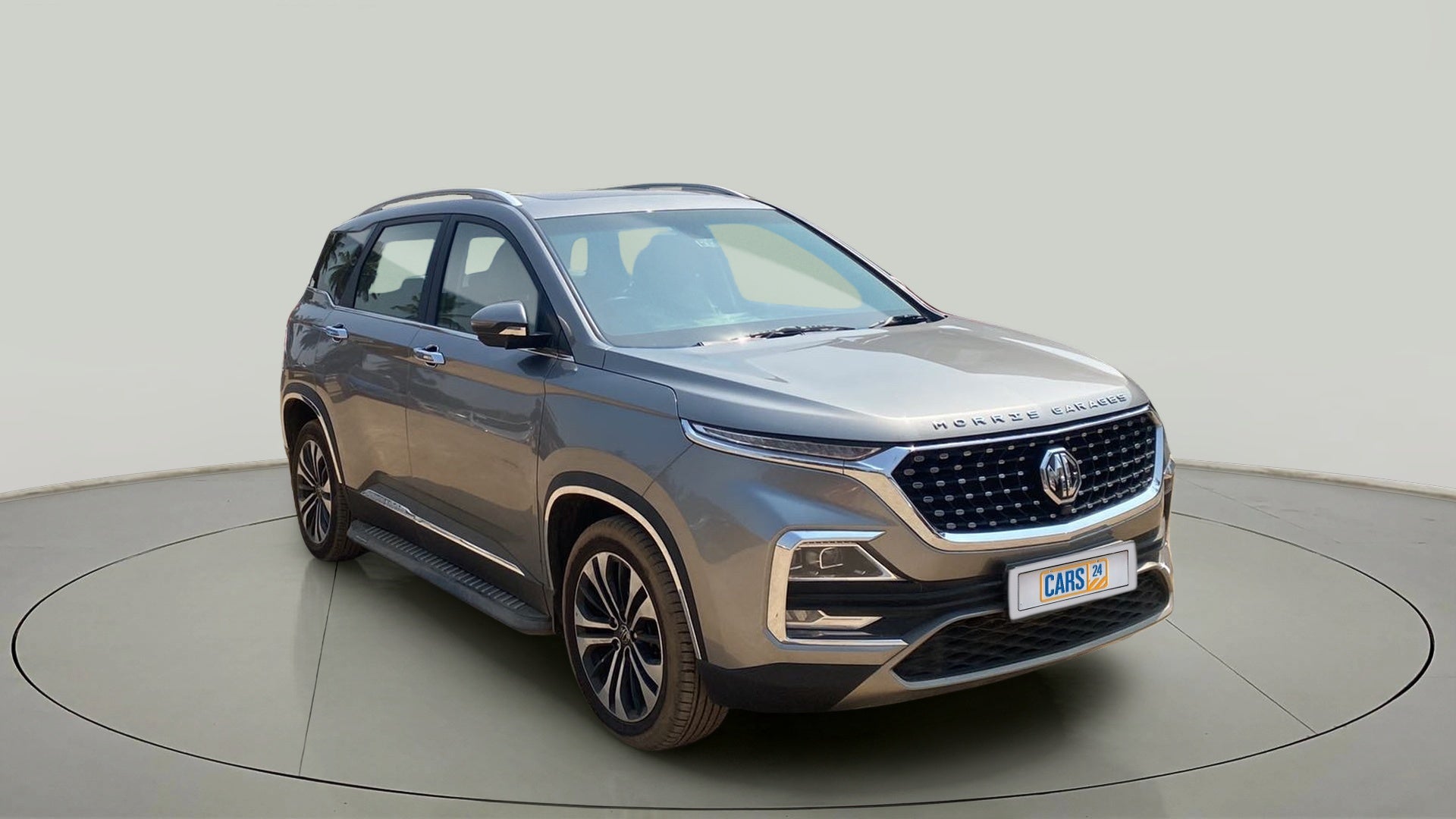 Front three-quarter view of a mg hector