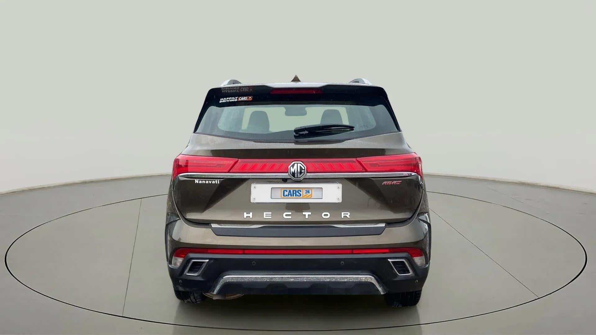 Rear view of an MG Hector