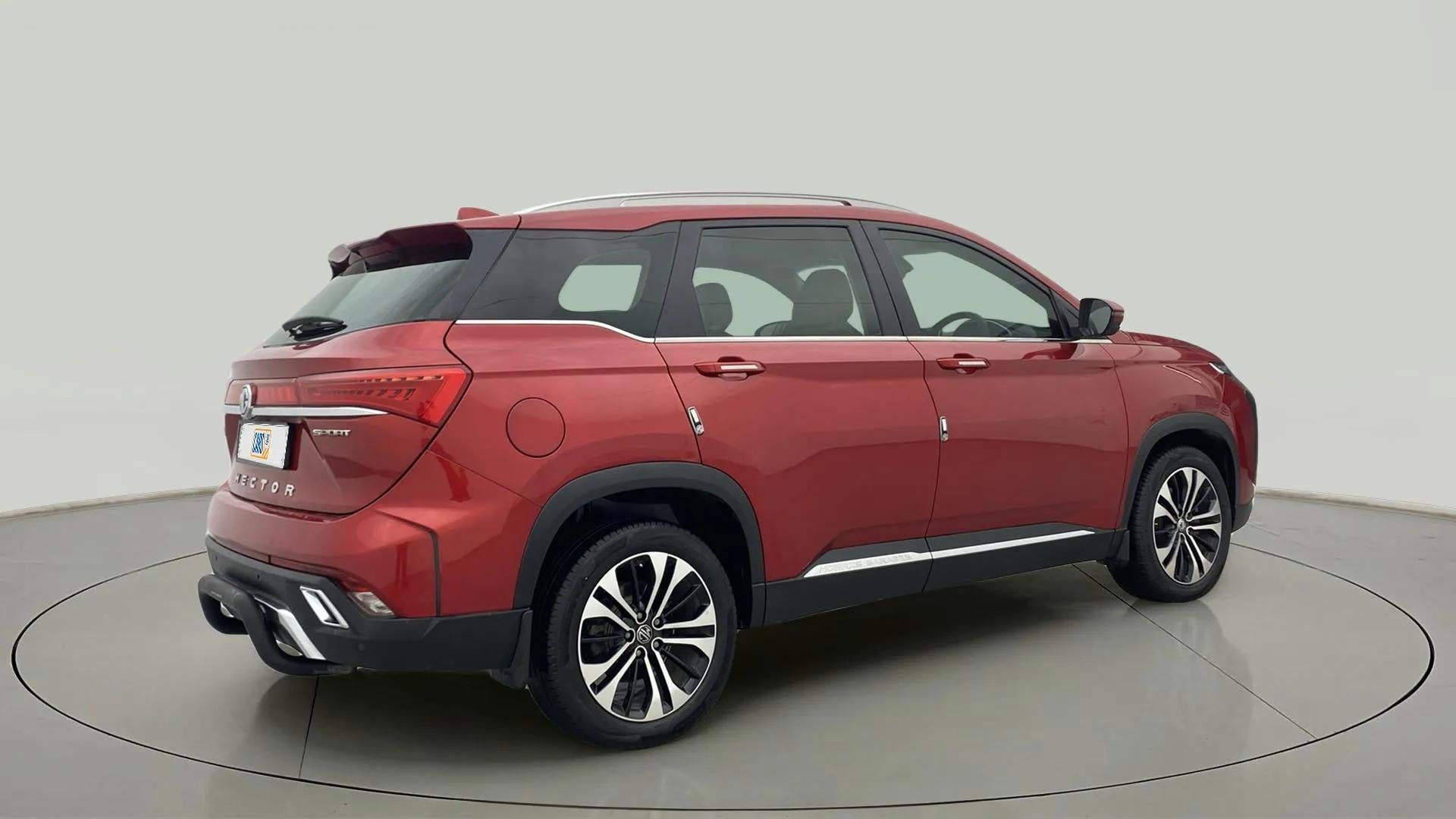 Rear three-quarter view of a mg hector