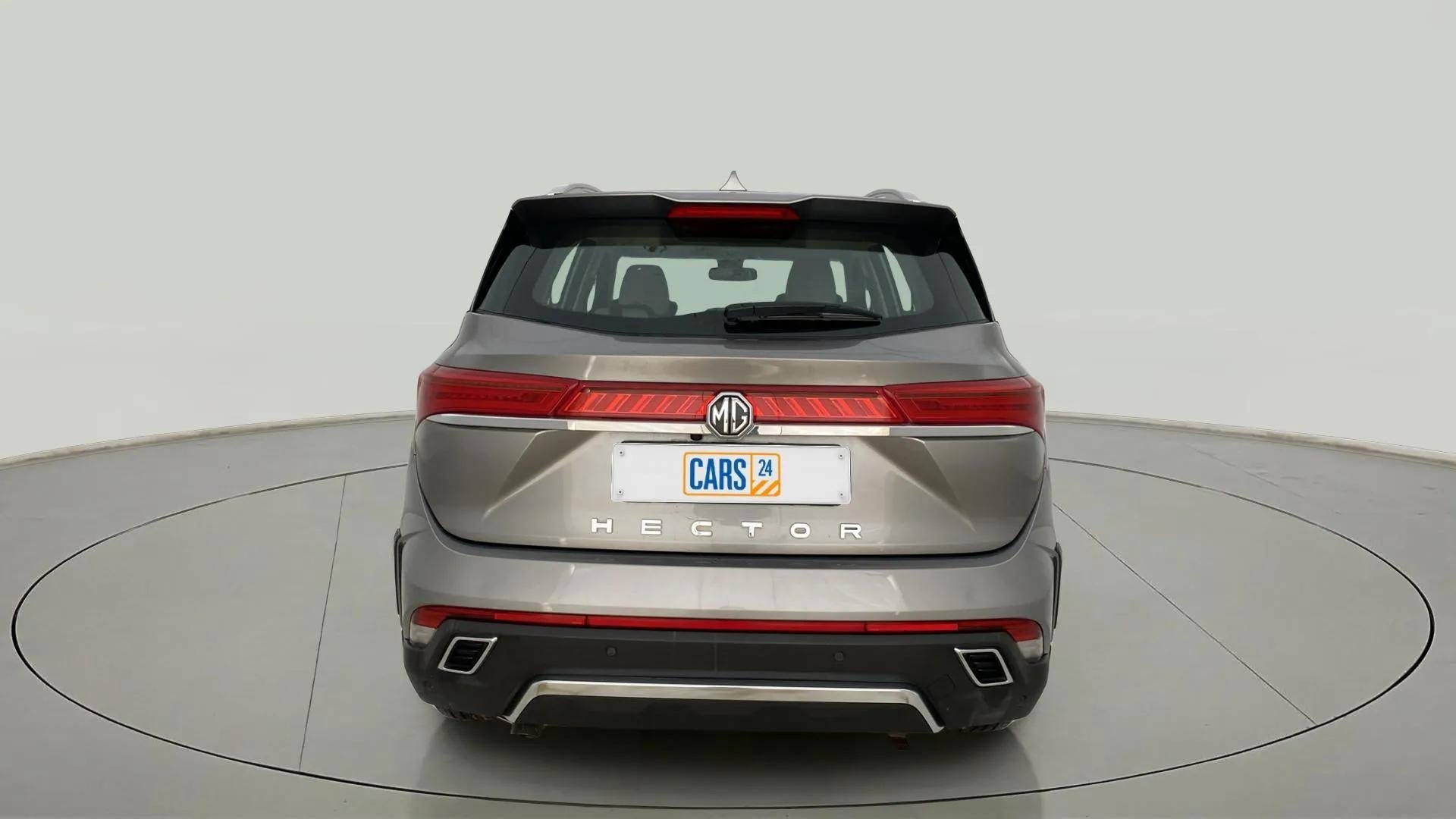 Rear view of a MG Hector