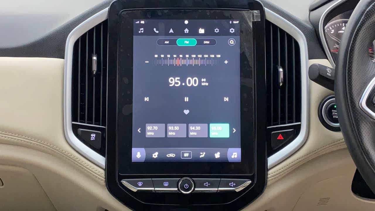 Interior dashboard of a MG Hector