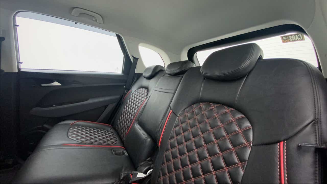 Rear seat view of a MG Hector