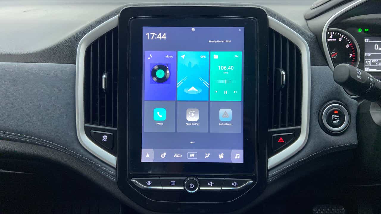 Infotainment system of a MG Hector