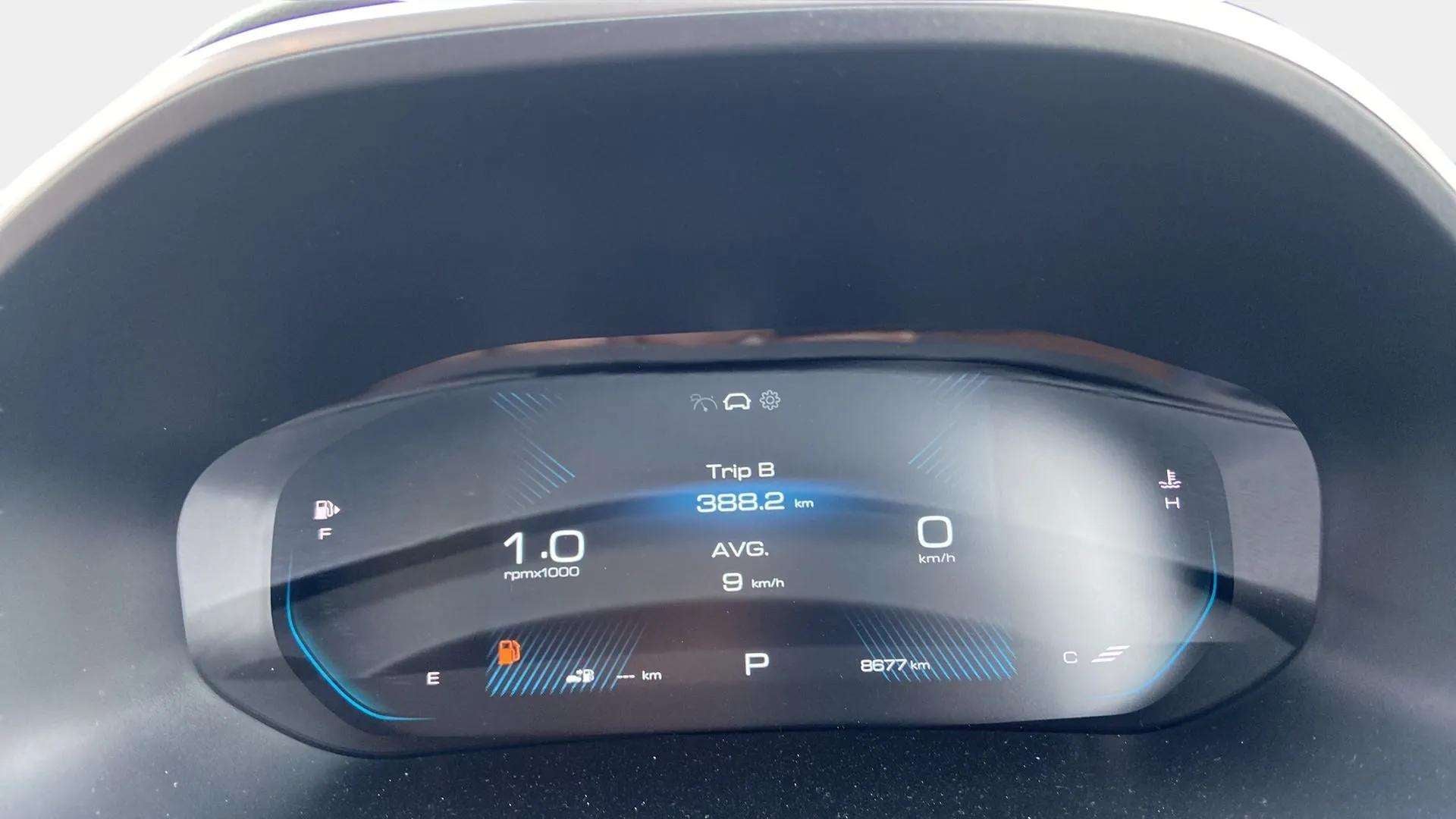 Instrument cluster of a MG Hector