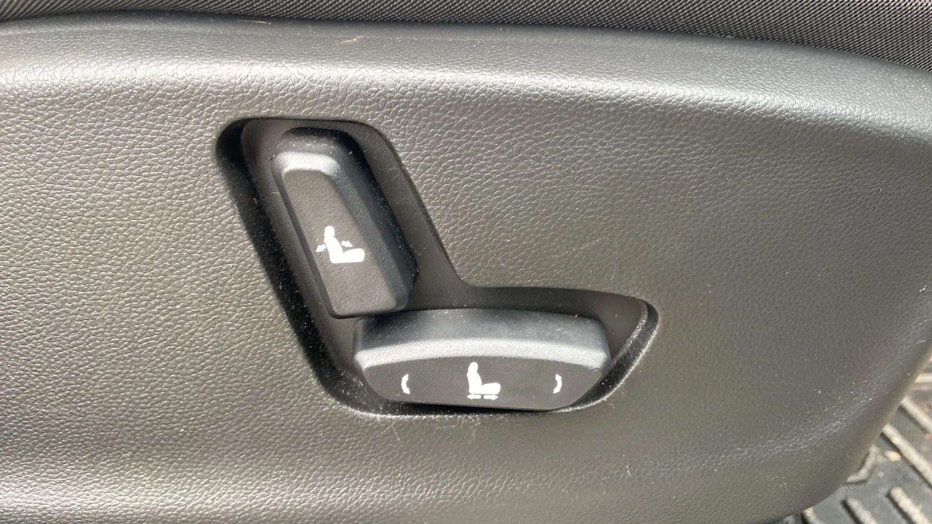 Seat adjustment controls of a MG Hector