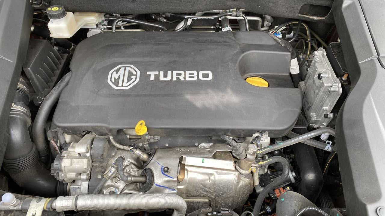 Engine bay view of a MG Hector