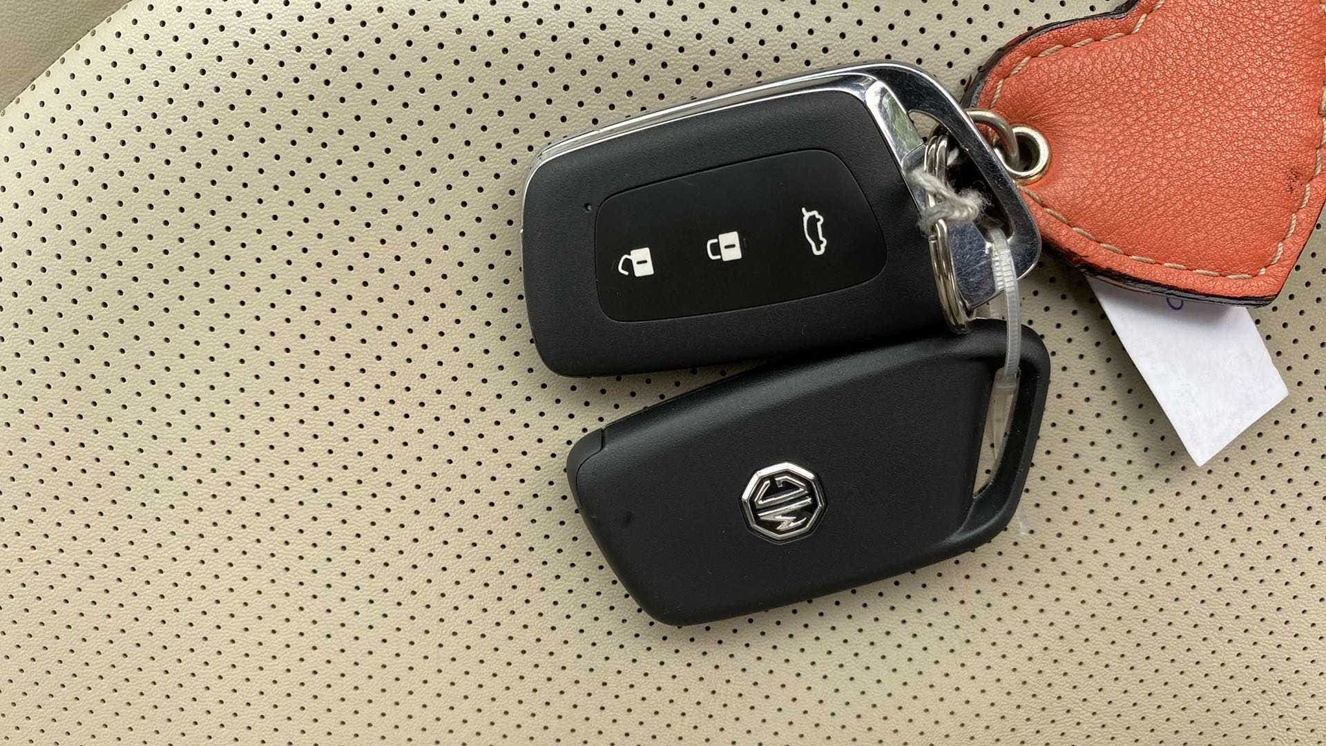 Car key fob of a mg hector