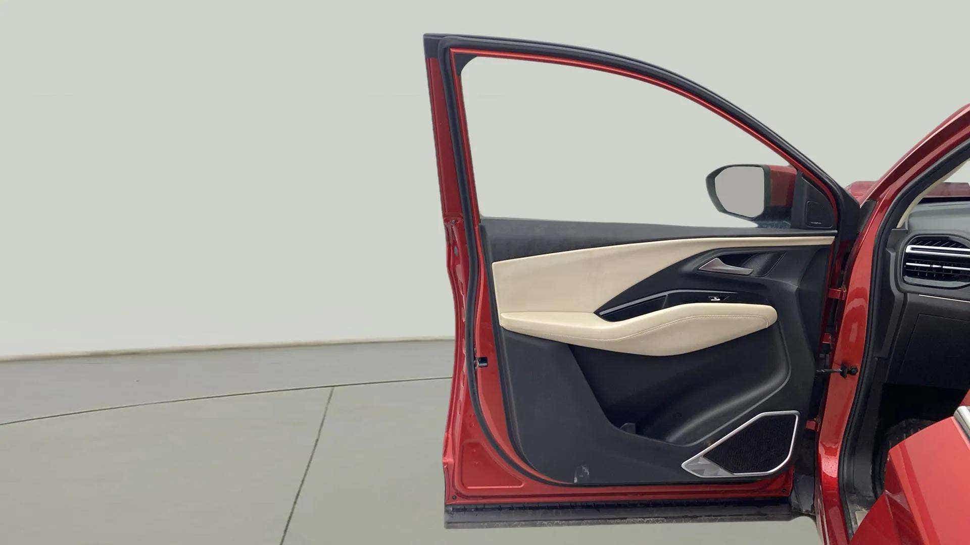 Front door interior of an MG Hector